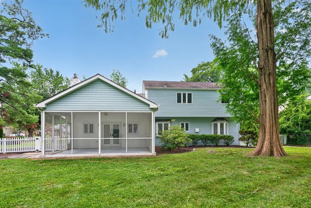520 BUCKMAN DR, Hatboro, PA 19040