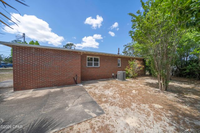2100 W Norwood Drive, Panama City, FL 32405