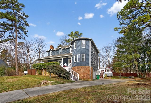 6553 Dougherty Drive, Charlotte, NC 28213