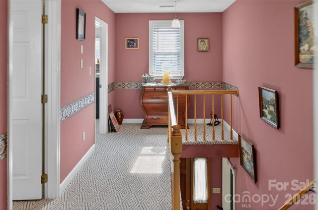 6553 Dougherty Drive, Charlotte, NC 28213