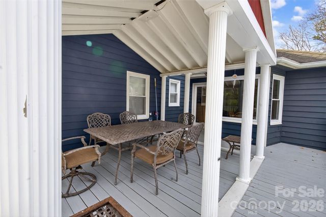 6553 Dougherty Drive, Charlotte, NC 28213