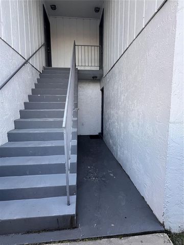 1000 S SEMORAN BOULEVARD 715, Winter Park, FL 32792