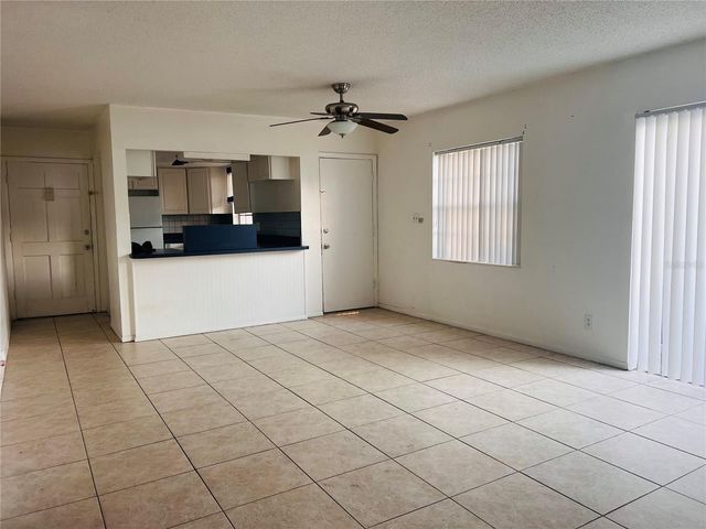 1000 S SEMORAN BOULEVARD 715, Winter Park, FL 32792