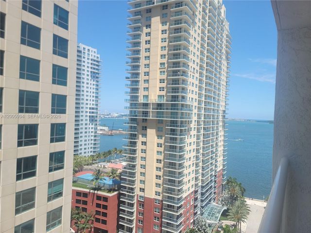 1200 Brickell Bay Drive 1910, Miami, FL 33131