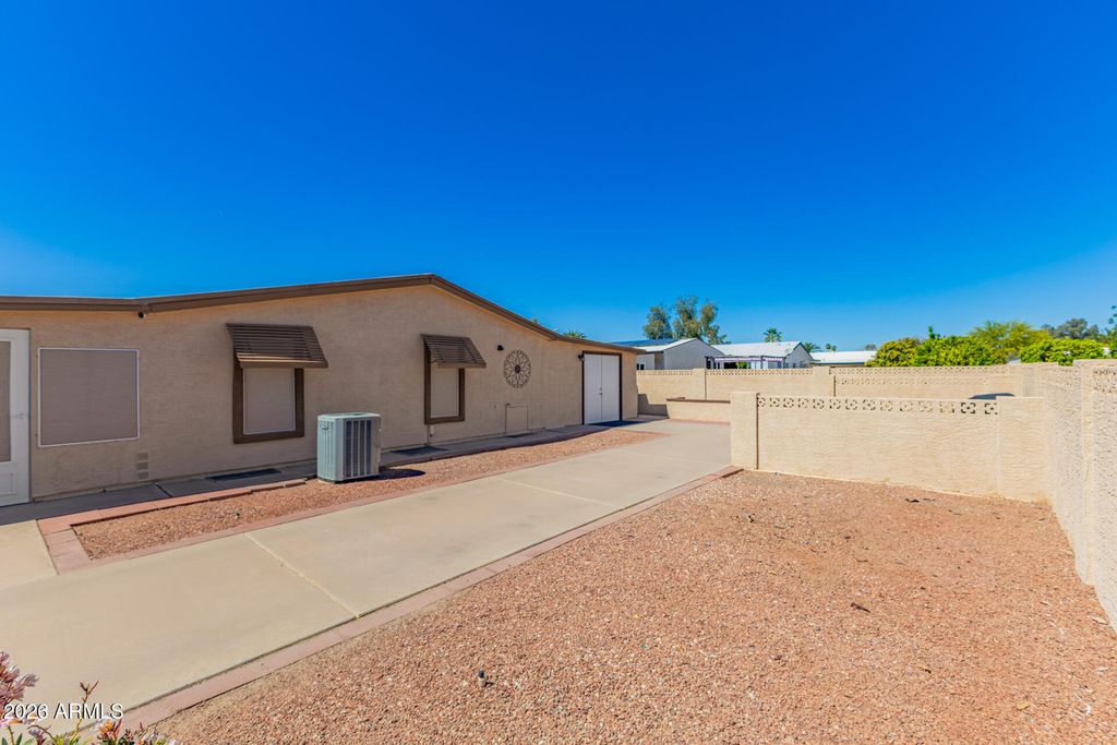 Image 25 of property listing at 26633 S MARICOPA Place, Sun Lakes, AZ 85248