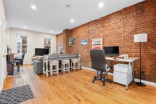 6 Drake Pl 2, Boston, MA 02128