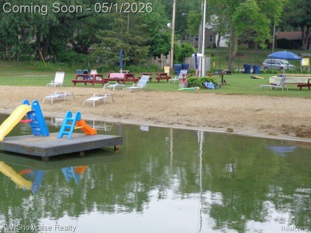 7969 Richardson Road, West Bloomfield Charter Township, MI 48323