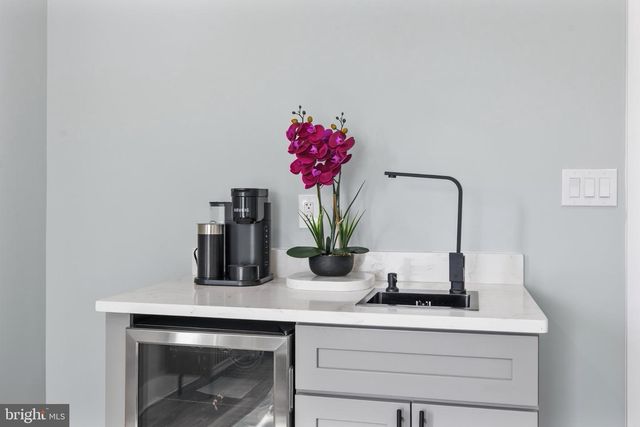 6034 OSAGE AVE, Philadelphia, PA 19143