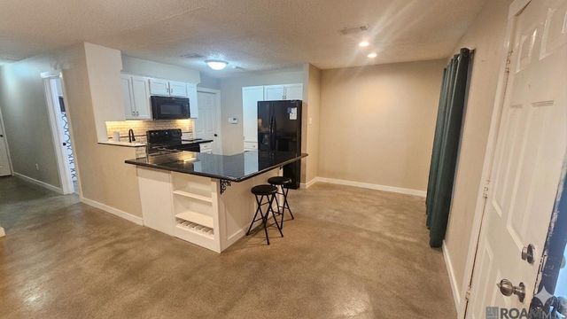 8708 Montclair St, Denham Springs, LA 70726