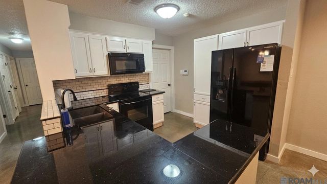 8708 Montclair St, Denham Springs, LA 70726