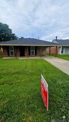 8708 Montclair St, Denham Springs, LA 70726