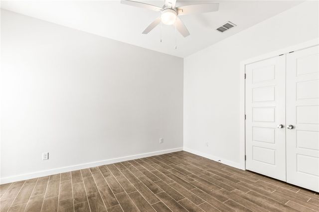 603 E Avenue G 402, Port Aransas, TX 78373