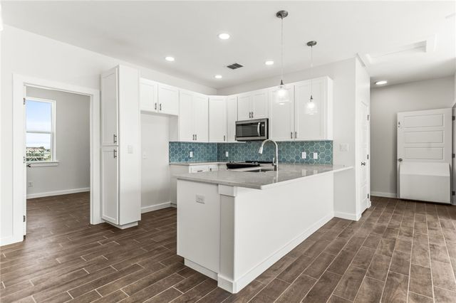 603 E Avenue G 402, Port Aransas, TX 78373