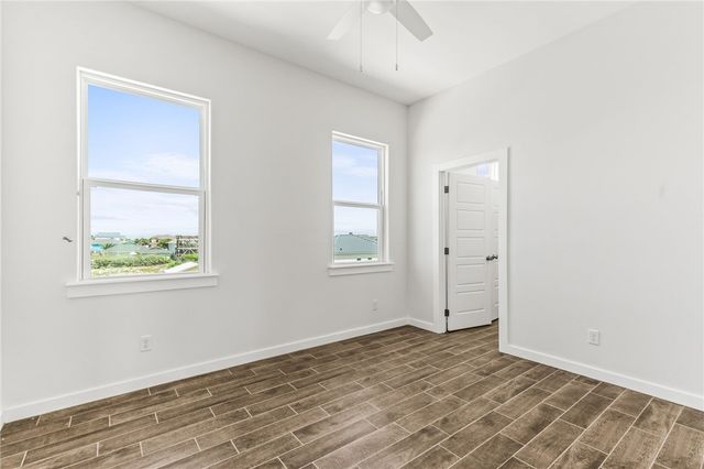 603 E Avenue G 402, Port Aransas, TX 78373