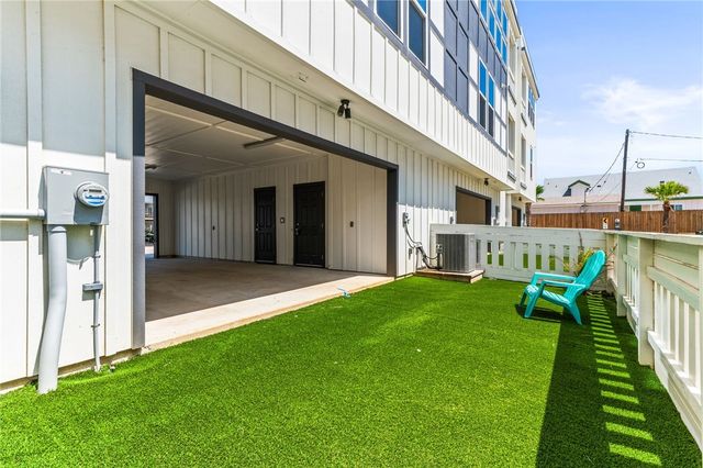 603 E Avenue G 402, Port Aransas, TX 78373