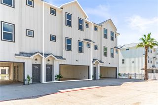 603 E Avenue G 402, Port Aransas, TX 78373