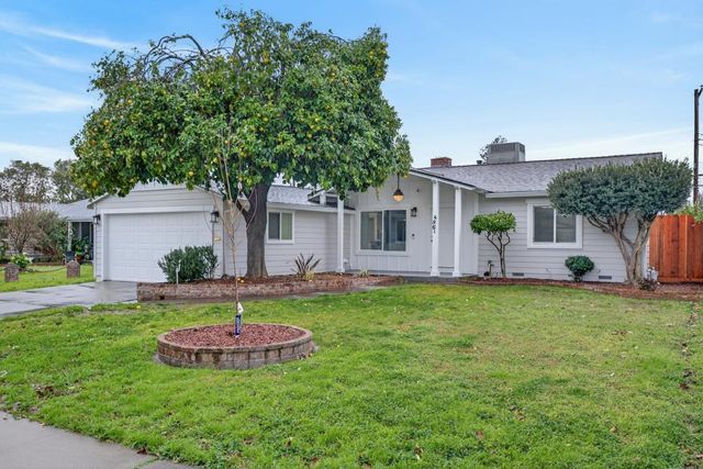 4961 I Pkwy, Sacramento, CA 95823