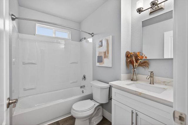 4961 I Pkwy, Sacramento, CA 95823