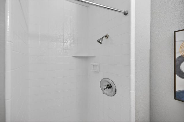 4961 I Pkwy, Sacramento, CA 95823