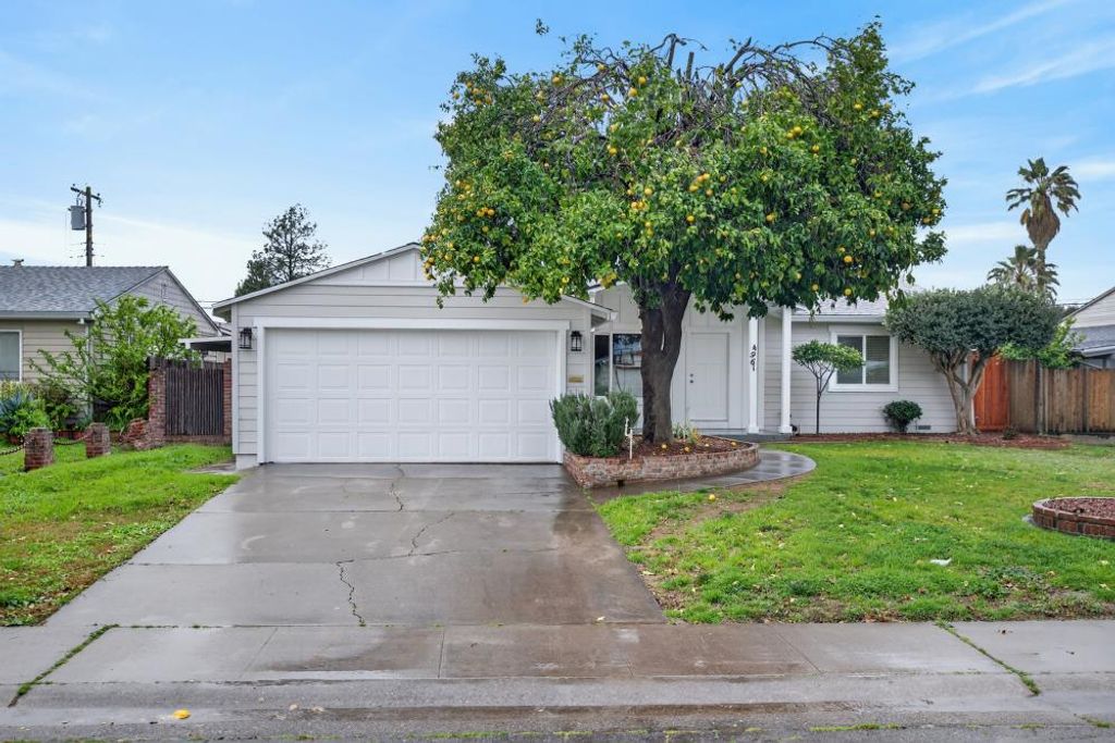 4961 I Pkwy, Sacramento, CA 95823