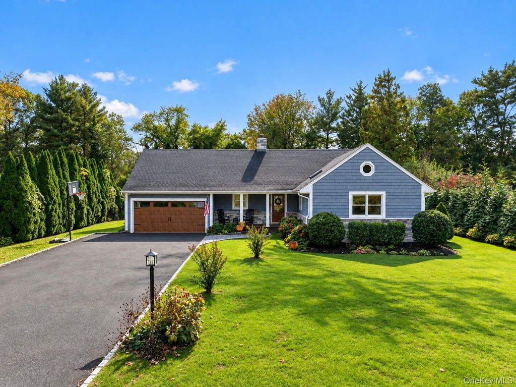 12 Sheep Pasture Lane, Huntington, NY 11743 — exterior