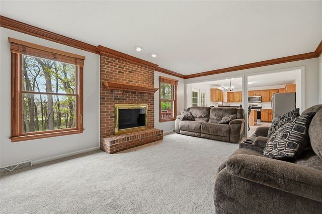 2436 Wedgewood Dr, Franklin Park, PA 15090