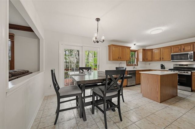 2436 Wedgewood Dr, Franklin Park, PA 15090