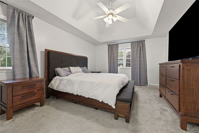 2436 Wedgewood Dr, Franklin Park, PA 15090
