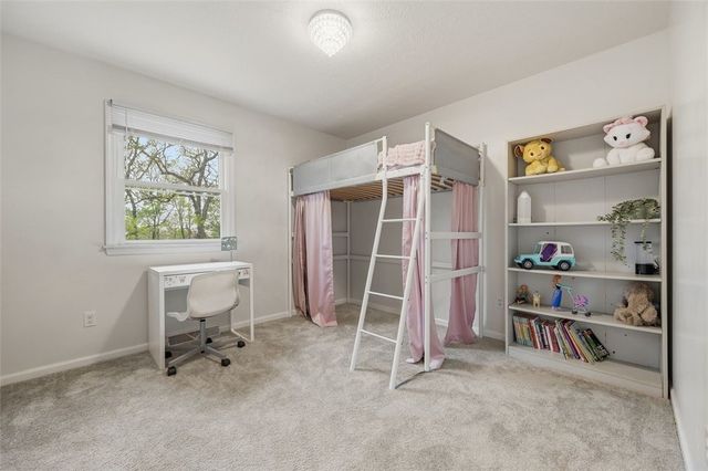 2436 Wedgewood Dr, Franklin Park, PA 15090