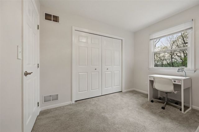 2436 Wedgewood Dr, Franklin Park, PA 15090