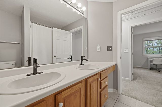 2436 Wedgewood Dr, Franklin Park, PA 15090