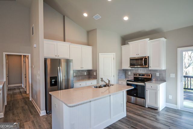 1816 Jessica Way, Winder, GA 30680