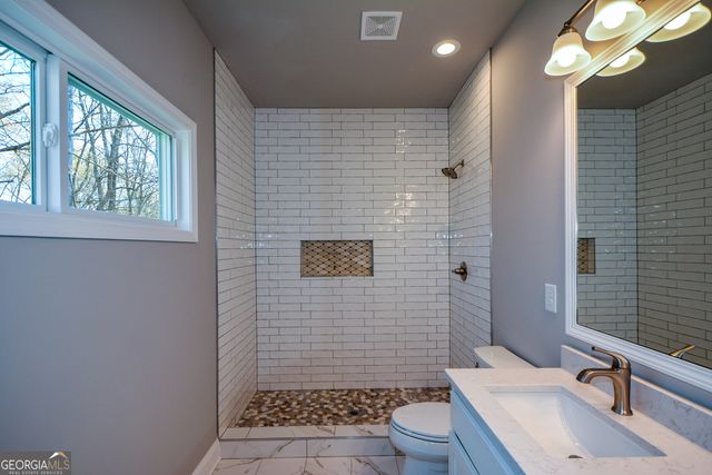 1816 Jessica Way, Winder, GA 30680