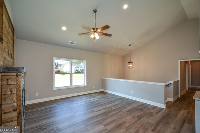 1816 Jessica Way, Winder, GA 30680