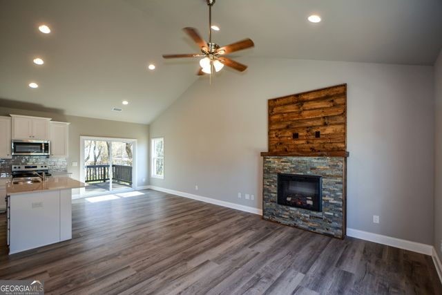 1816 Jessica Way, Winder, GA 30680