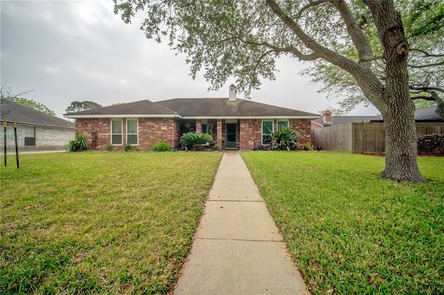 3218 Seafoam Dr, Corpus Christi, TX 78418