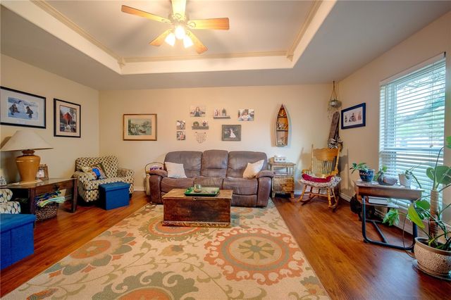 3218 Seafoam Dr, Corpus Christi, TX 78418