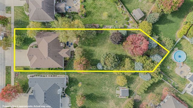 236 Schmidt Drive, Hampshire, IL 60140