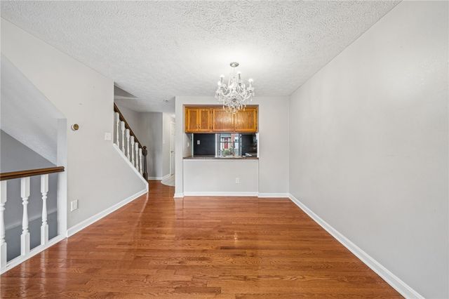 1204 Timberidge Dr, Bethel Park, PA 15102