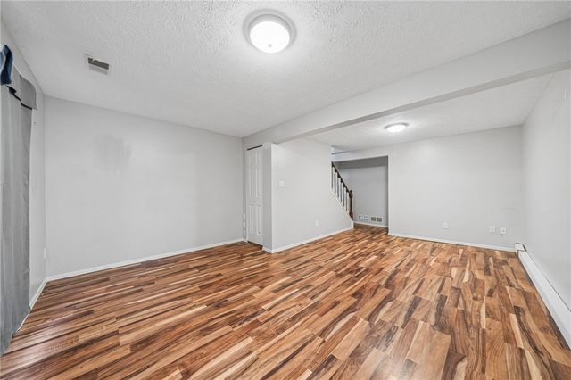 1204 Timberidge Dr, Bethel Park, PA 15102