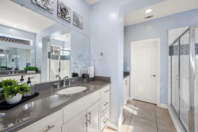 850 Romneya, Santa Maria, CA 93455