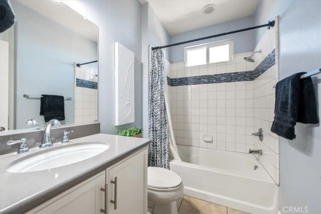 850 Romneya, Santa Maria, CA 93455