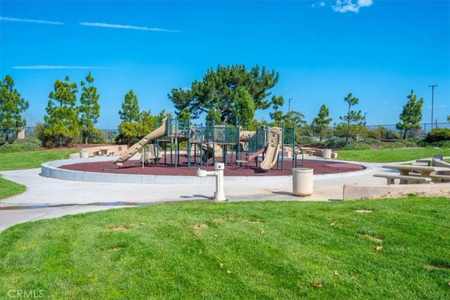 850 Romneya, Santa Maria, CA 93455