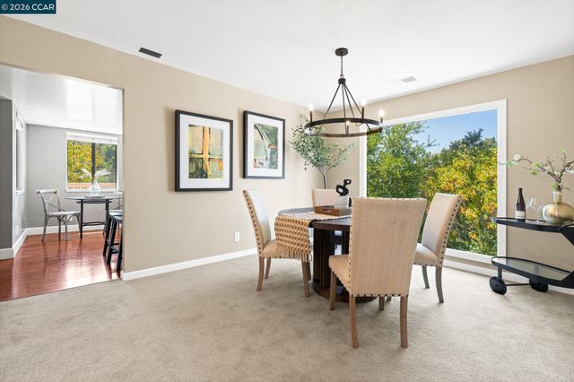 2542 Mockingbird Hill Rd, Walnut Creek, CA 94597