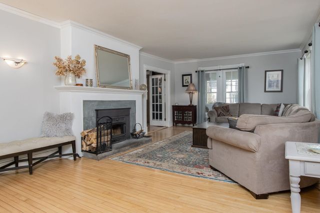 228 Maple Street, Hopkinton, NH 03229