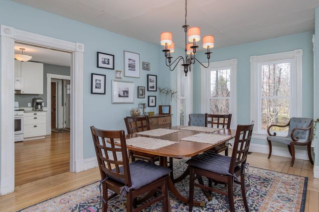 228 Maple Street, Hopkinton, NH 03229