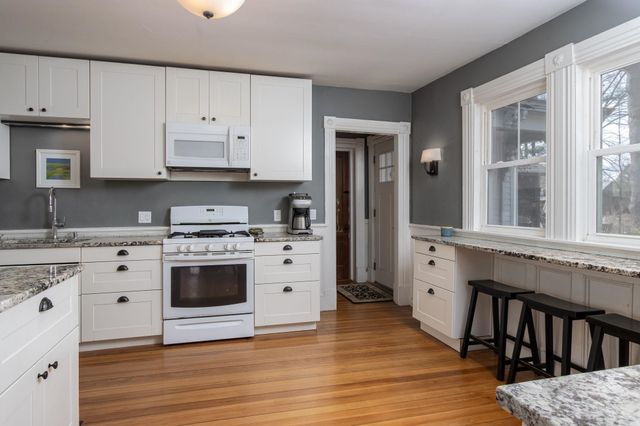 228 Maple Street, Hopkinton, NH 03229