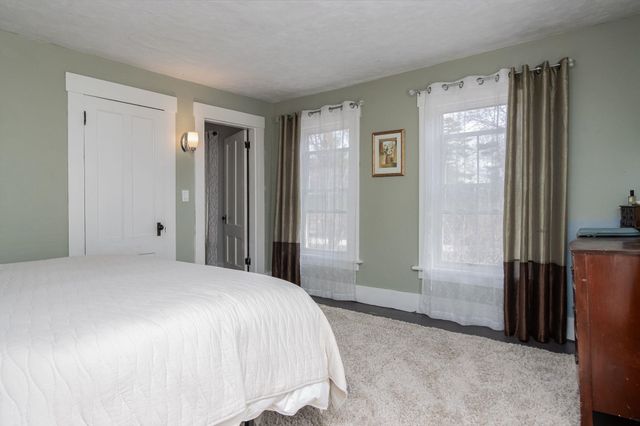 228 Maple Street, Hopkinton, NH 03229