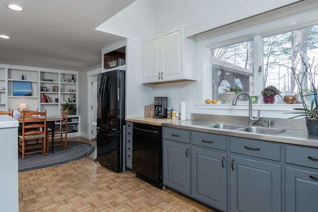 228 Maple Street, Hopkinton, NH 03229