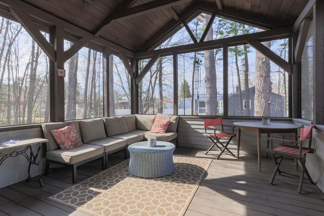 228 Maple Street, Hopkinton, NH 03229